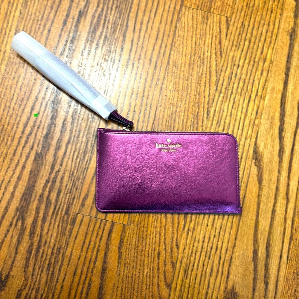 NEW with tags gorgeous KATE SPADE PURPLE METALLIC WRISTLET